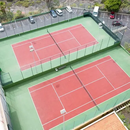 906 Luxury Paraiso Sea View 阿德耶