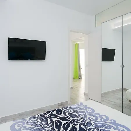 906 Luxury Paraiso Sea View 아데제