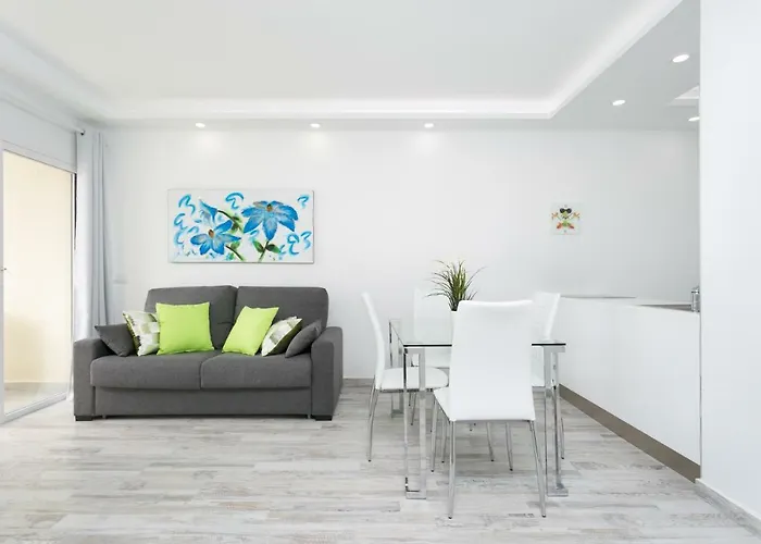 906 Luxury Paraiso Sea View אדחה