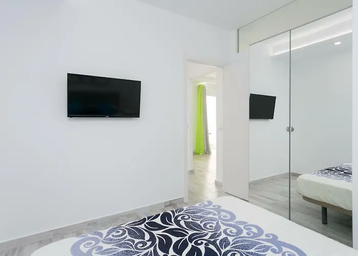 906 Luxury Paraiso Sea View 阿德耶